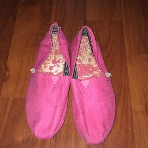 Pink Toms